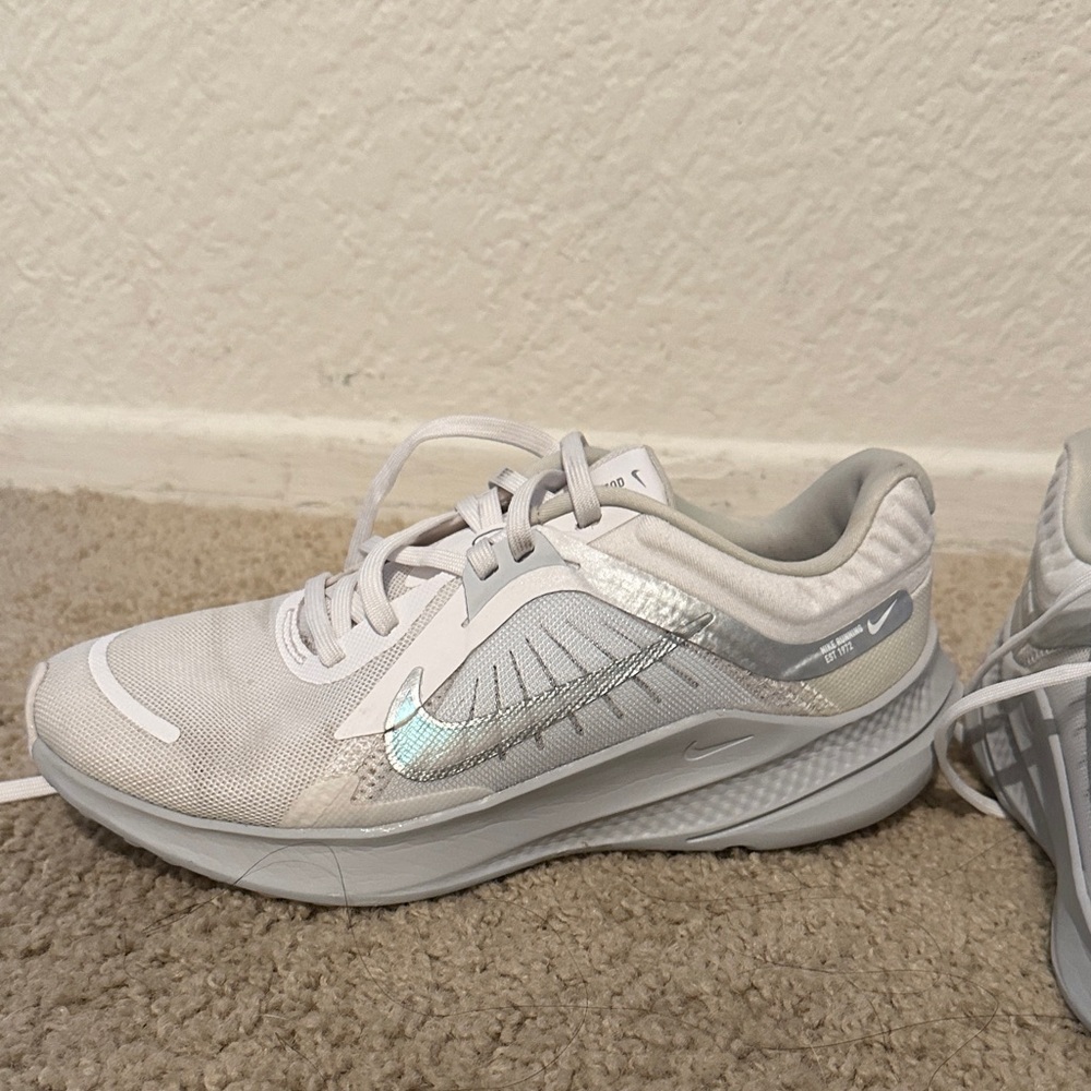 Nike Women's White and Light Gray Athletic Shoes - Picture 2 of 3